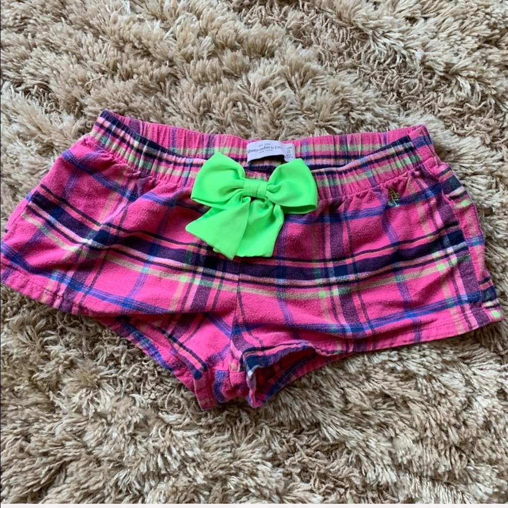 Super Cute Plaid Abercrombie Sleep Shorts